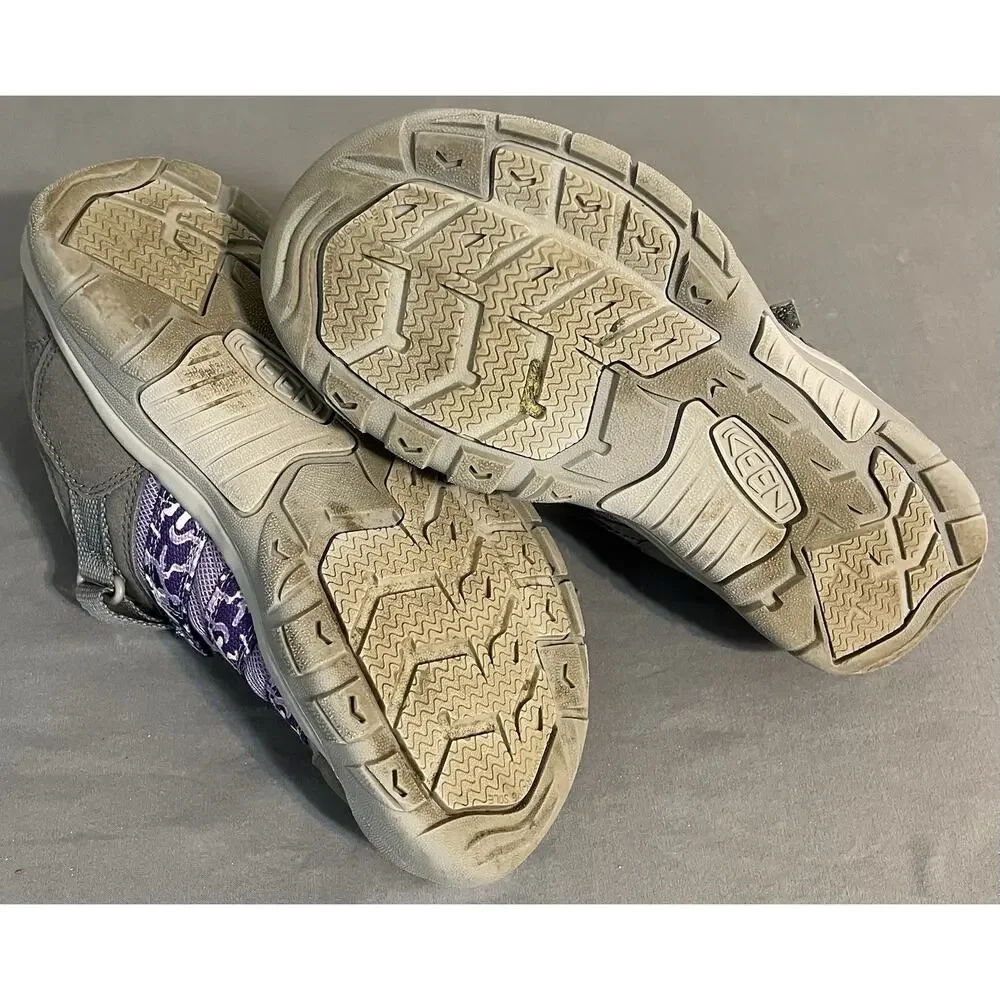 KEEN Youth Kids Newport H2 Purple Camo Closed Toe Hiking Sandals Sz 6 Great Cond
